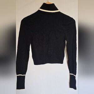 NWT Expreas Elegant Black Knit Sweater Crop Long Sleeve Turtle Neck Size XS